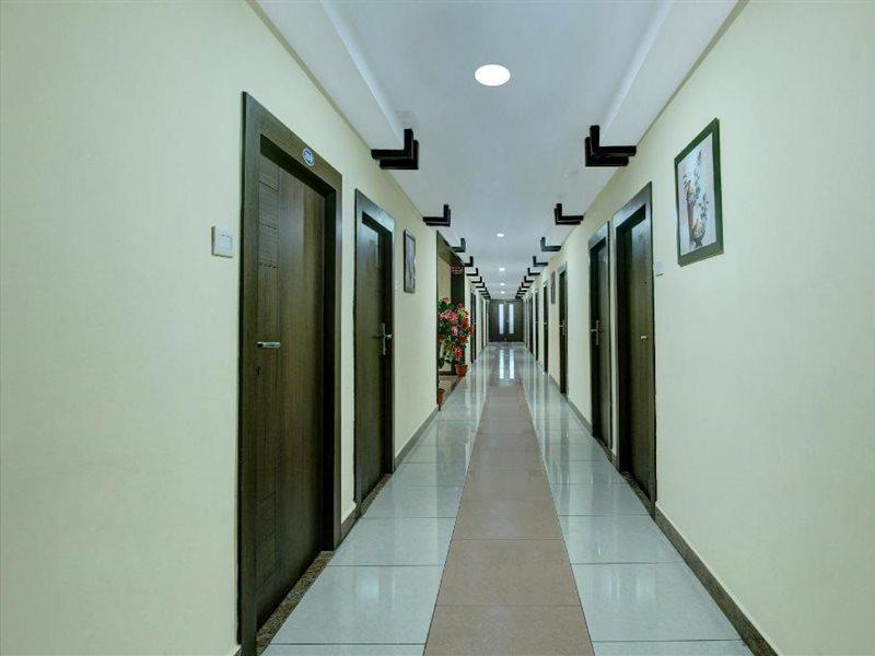 Hotel Tiruchendur Mani Iyer Пални Экстерьер фото